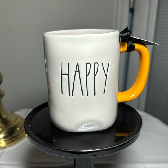 Rae Dunn HAPPY coffee/tea mug - Picture 1 of 5